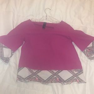 Cute Francesca’s top in pink